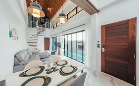 Poonsiri Varich Pool Villa Aonang